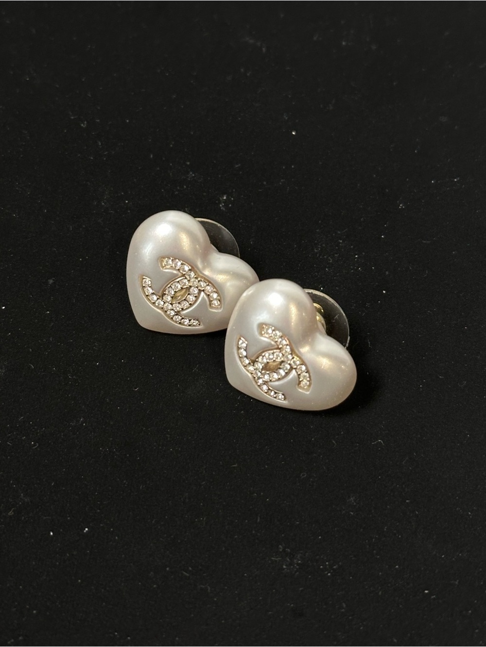 CHANEL Pearlized White Heart Stud Earrings with Crystal CC Emblem